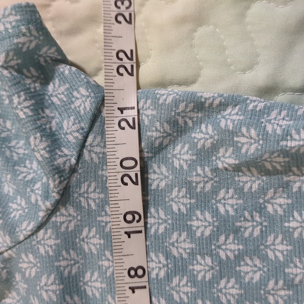 Size Medium My Style Women's Blue Patterned Blouses - Picture 10 of 13